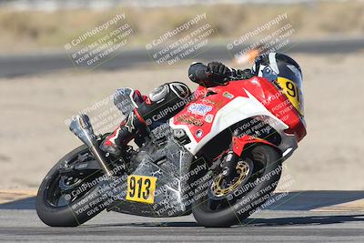 media/Oct-30-2025-Racers Edge (Thu) [[dabbdaf680]]/3-B Group/Session 4 Turn 16/